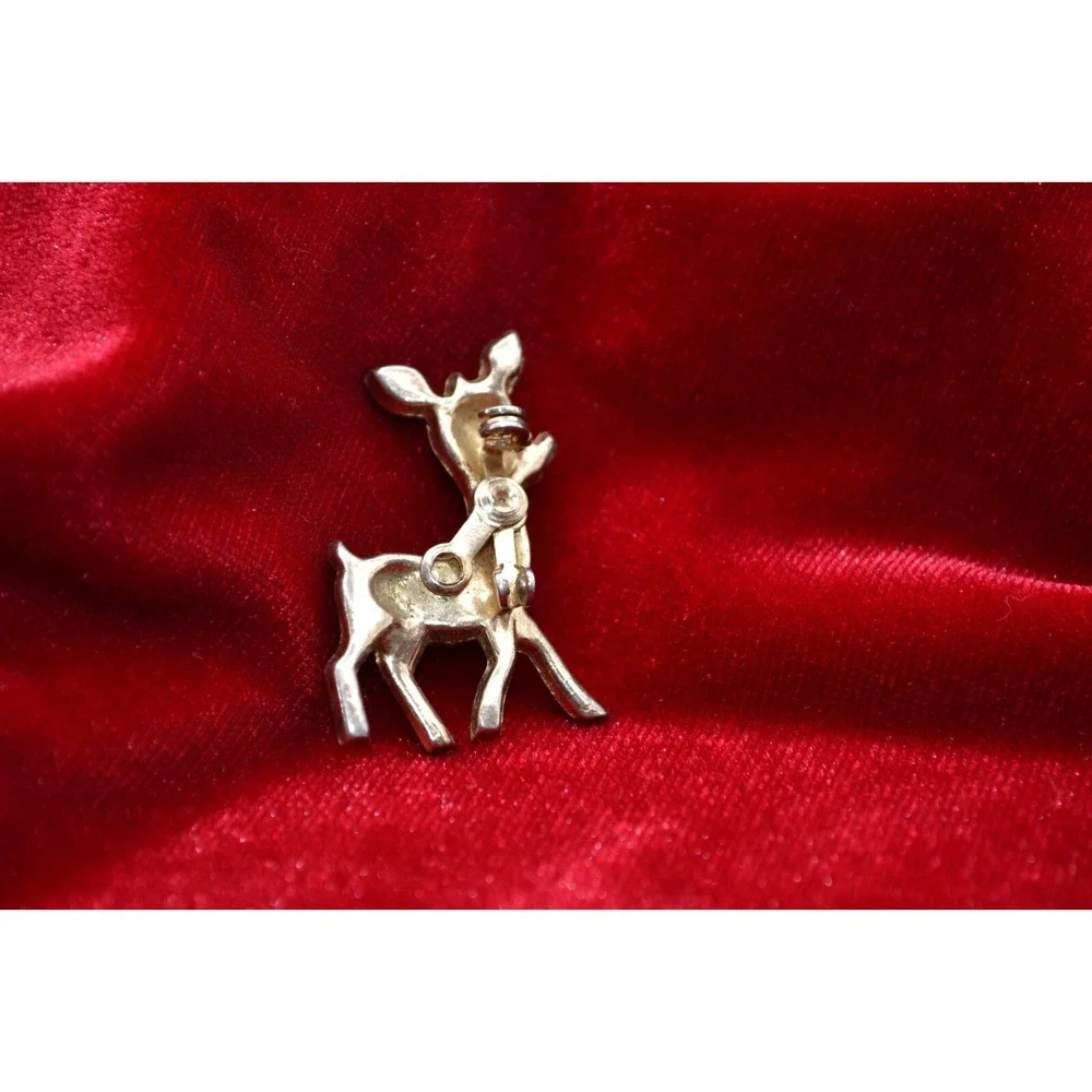 Vintage rudolph reindeer red stone pendant‎ brooch silver tone
